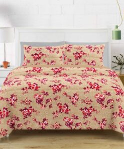 Love on Sale Magnolia - Red Bedsheet